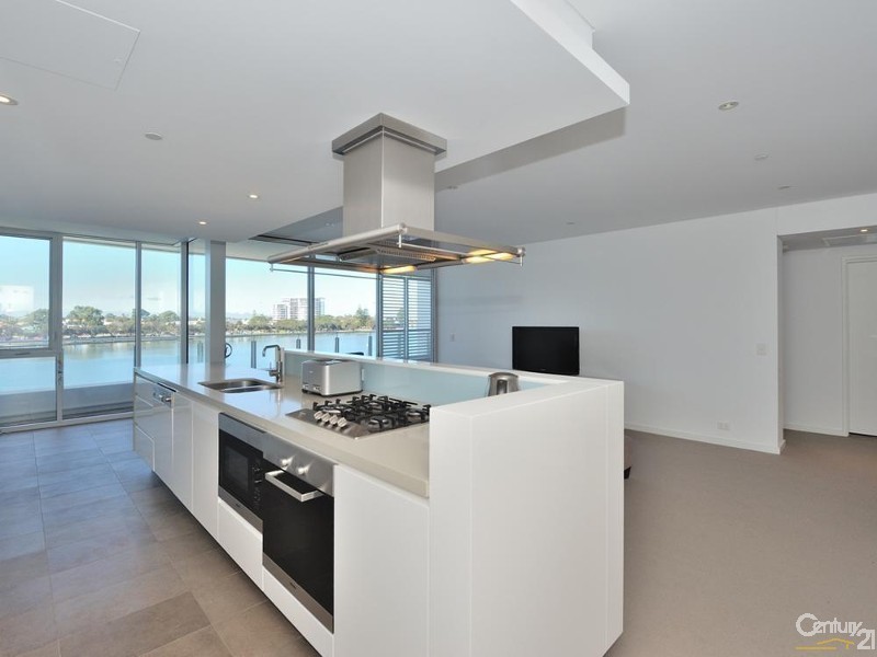 402 Bridgepoint, 3 Marco Polo Drive, Mandurah WA 6210