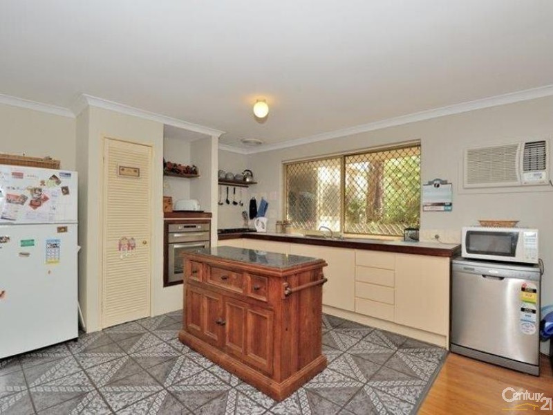 9 Adare Place, Coodanup WA 6210