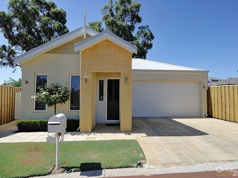 7  Viola Mews, Dawesville WA 6211