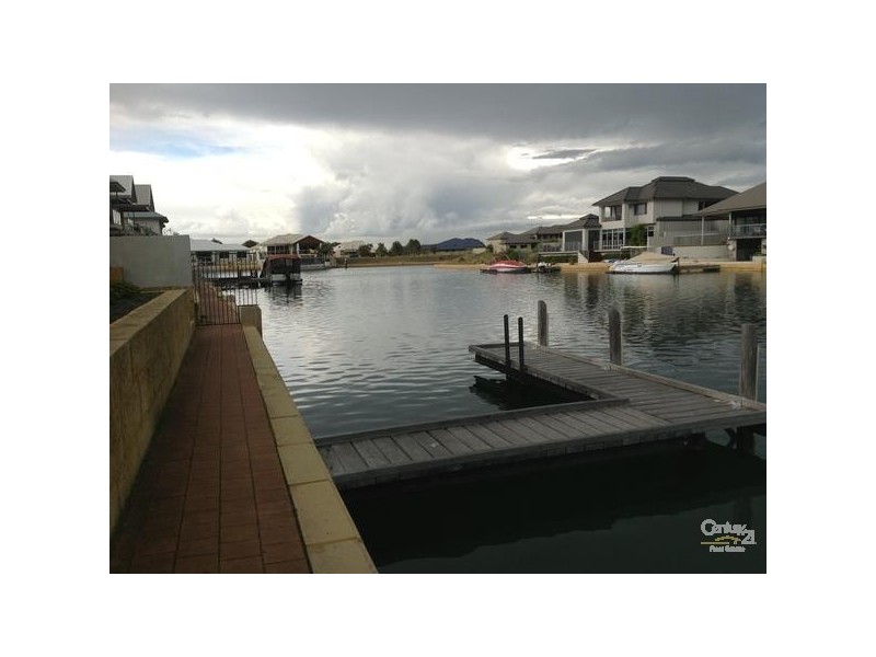 14 Trade Winds Retreat, Dudley Park WA 6210