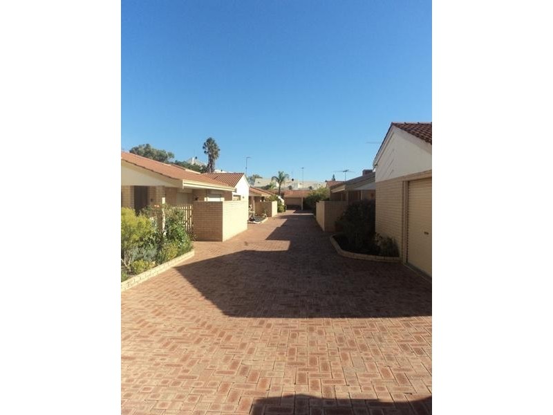 6/5 Shannon Road, Mandurah WA 6210