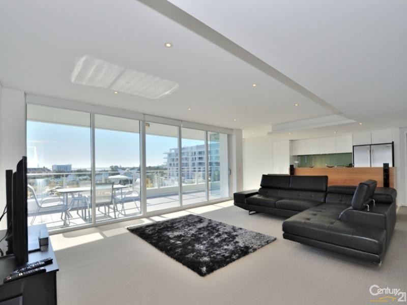 505/5 Marco Polo Drive, Mandurah WA 6210