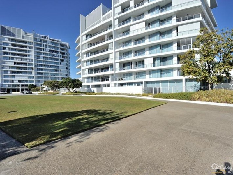 505/5 Marco Polo Drive, Mandurah WA 6210