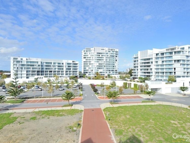 505/5 Marco Polo Drive, Mandurah WA 6210