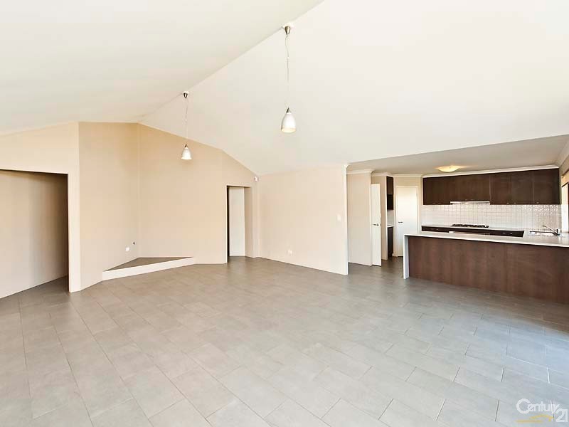 26 Addingham Boulevard, Madora Bay WA 6210