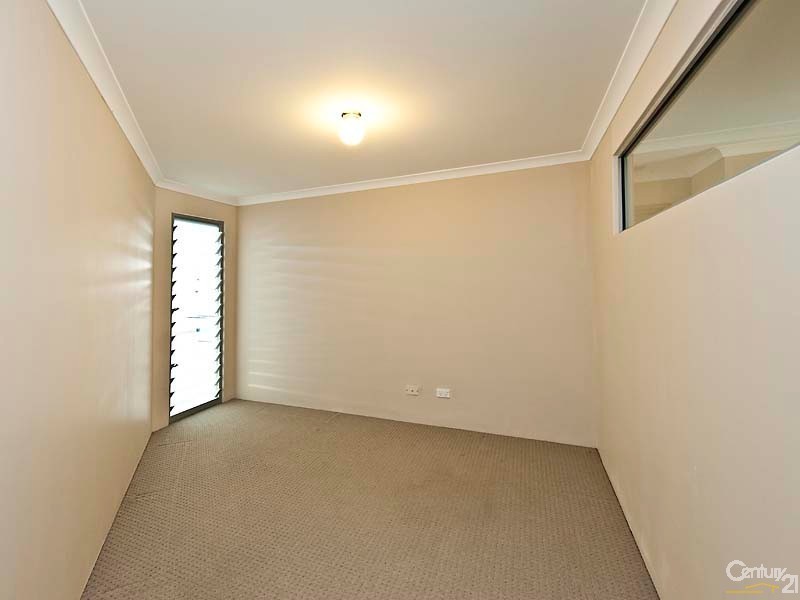 26 Addingham Boulevard, Madora Bay WA 6210