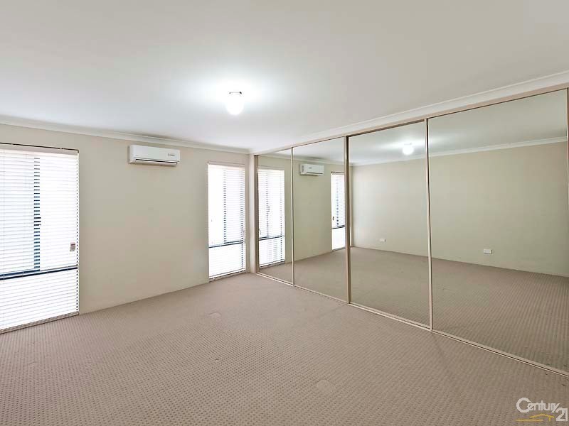 26 Addingham Boulevard, Madora Bay WA 6210