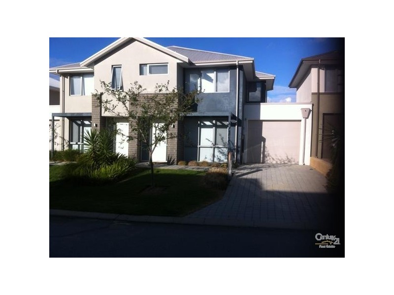 42 Middleton Loop, Meadow Springs WA 6210