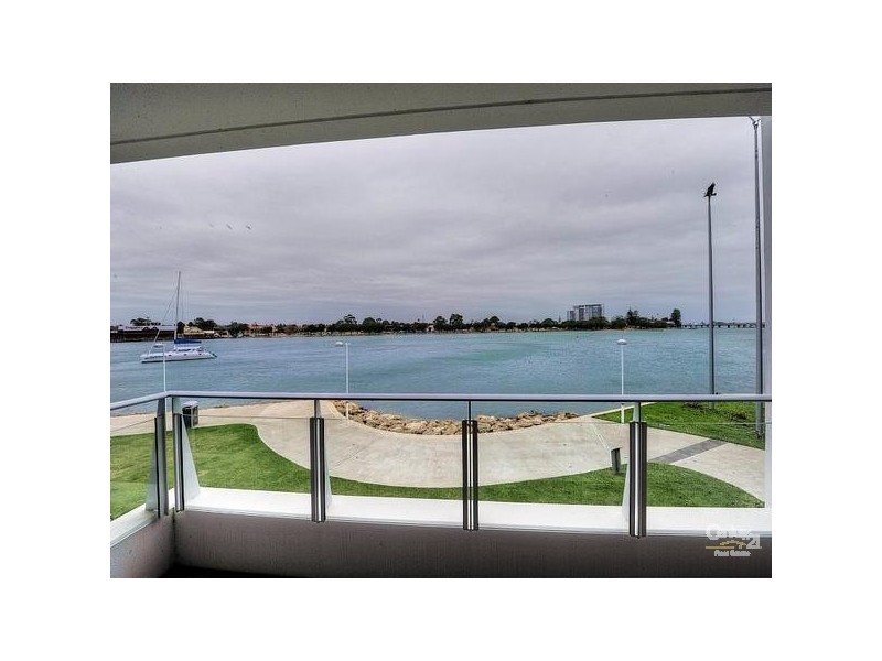107/3 Marco Polo Drive, Mandurah WA 6210