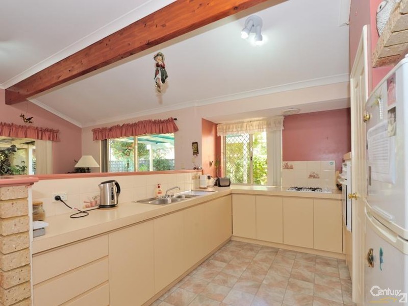 3A Fuchsia Place, Halls Head WA 6210