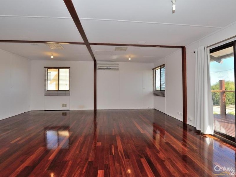 50 Sabina Drive, Madora Bay WA 6210