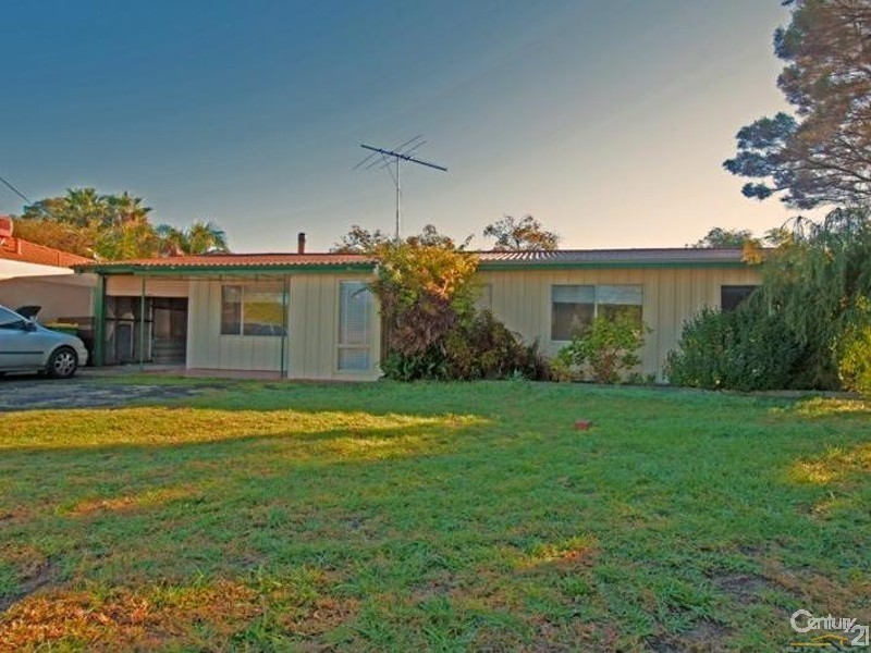 36 Roy Road, Coodanup WA 6210