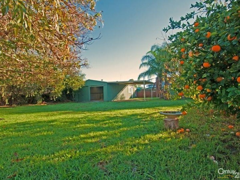 36 Roy Road, Coodanup WA 6210