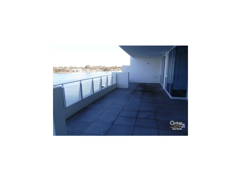 302/5 Marco Polo Drive, Mandurah WA 6210