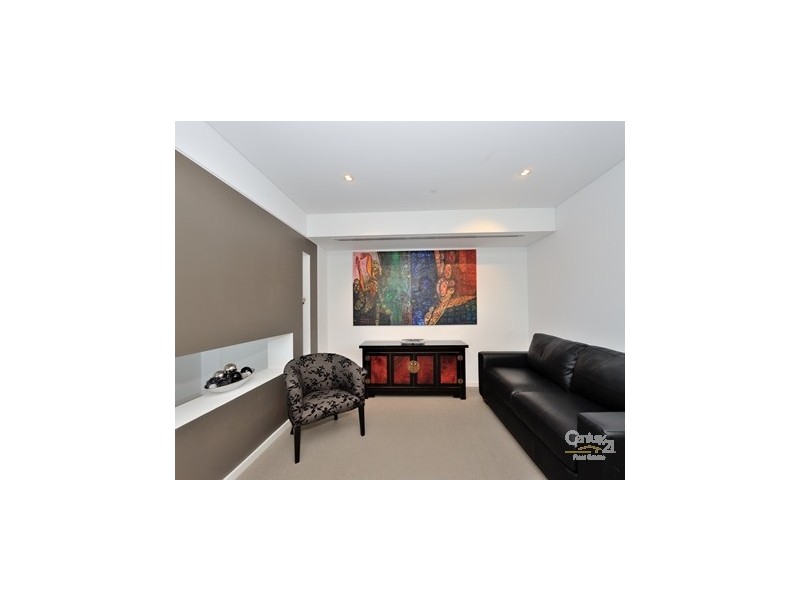 602/3 Marco Polo Drive, Mandurah WA 6210