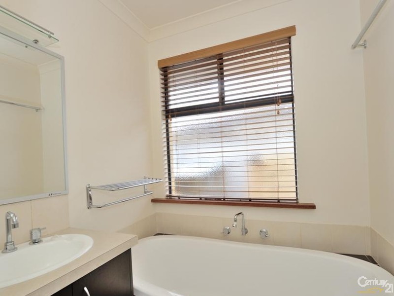 30 Harlequin Mews, Greenfields WA 6210