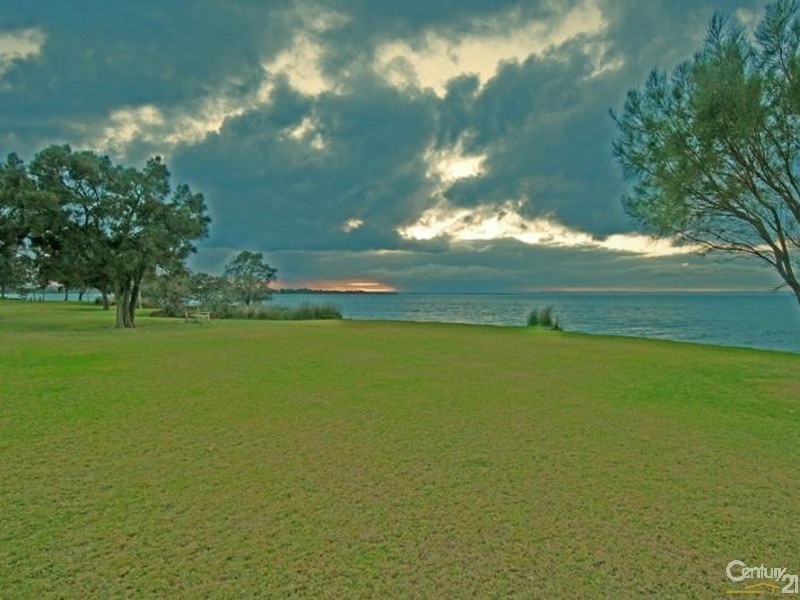 35 Enterprise Avenue, Falcon WA 6210