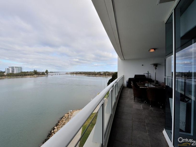 602 Bridgepoint 3 Marco Polo Drive, Mandurah WA 6210