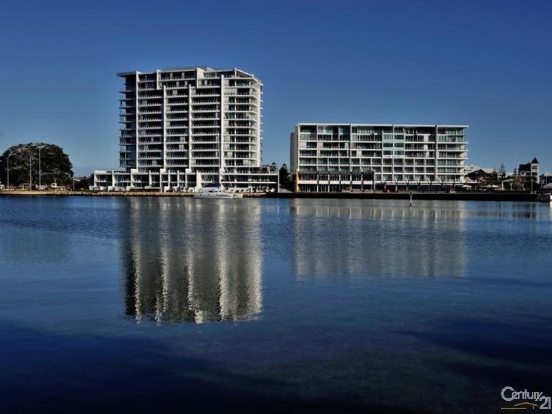 602 Bridgepoint 3 Marco Polo Drive, Mandurah WA 6210