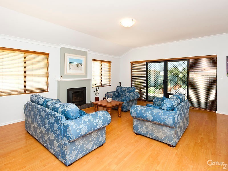18 Bentley Street, Singleton WA 6175