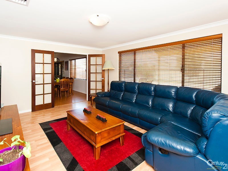 18 Bentley Street, Singleton WA 6175