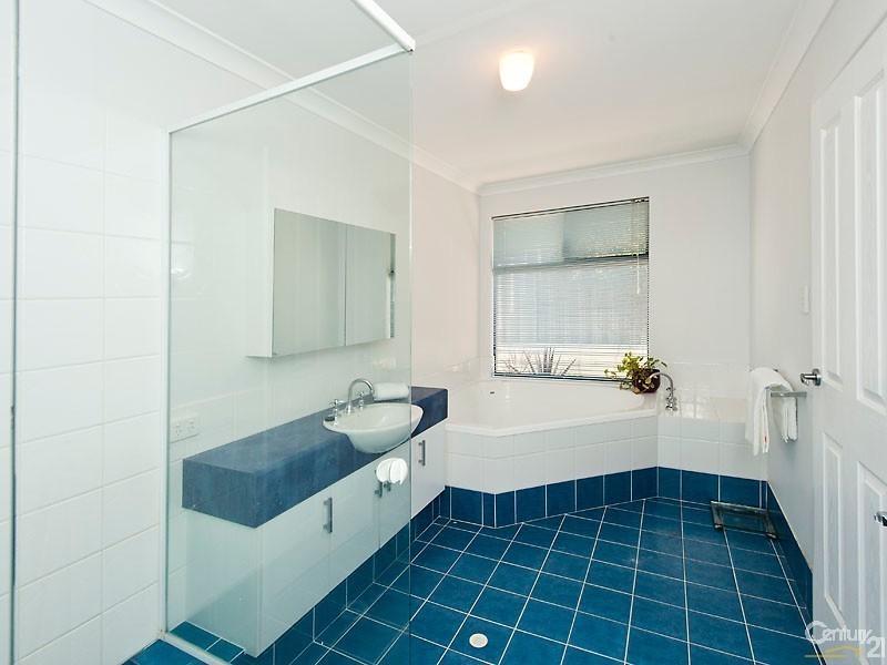 18 Bentley Street, Singleton WA 6175
