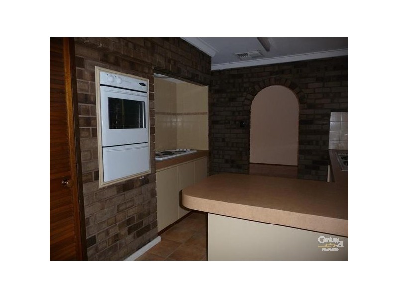 52 Glencoe Parade, Halls Head WA 6210