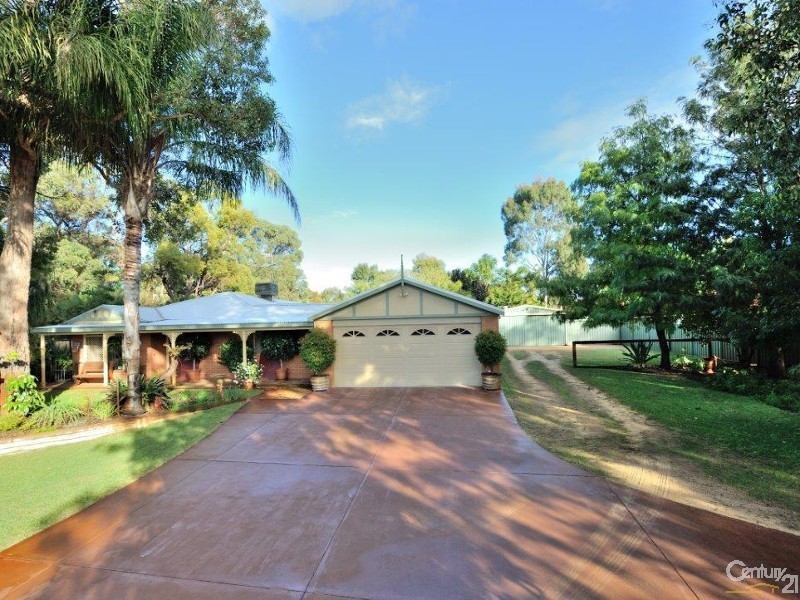 225 Lakes Road, Country Road, Greenfields WA 6210