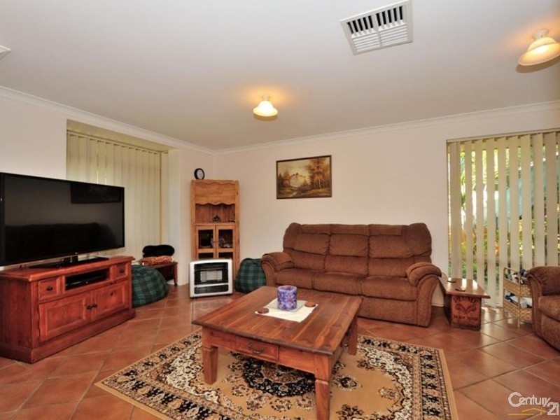 225 Lakes Road, Country Road, Greenfields WA 6210