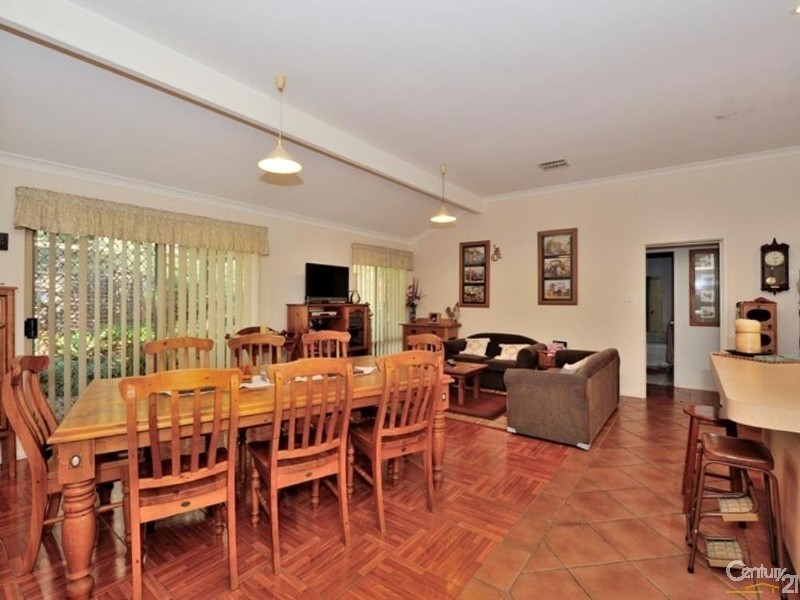 225 Lakes Road, Country Road, Greenfields WA 6210