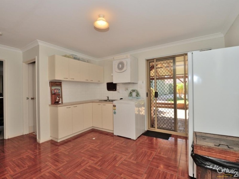 225 Lakes Road, Country Road, Greenfields WA 6210