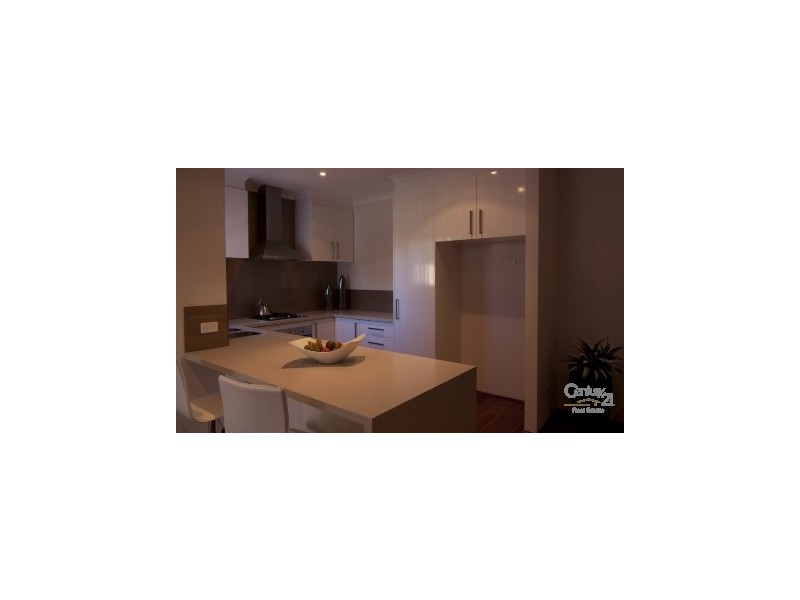 10 Illyarrie Avenue, Falcon WA 6210