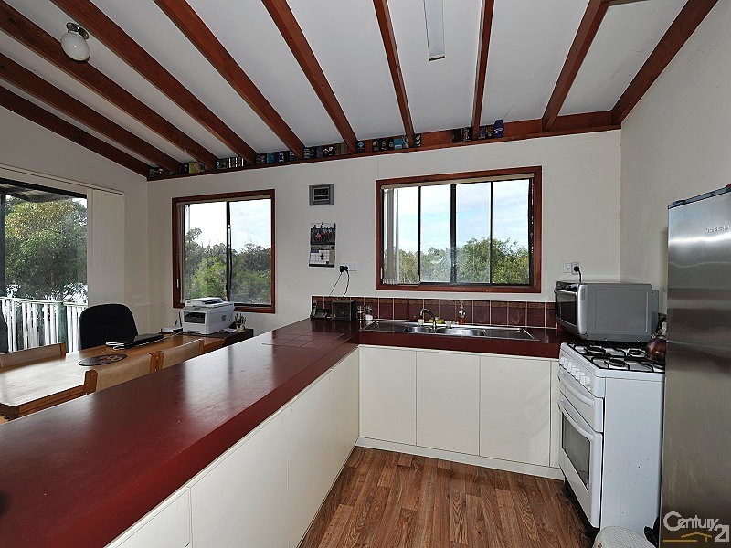 108 Peppermint Drive, Lake Clifton WA 6215