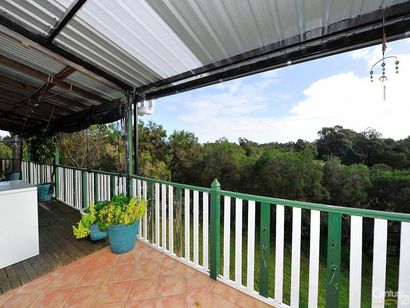 108 Peppermint Drive, Lake Clifton WA 6215