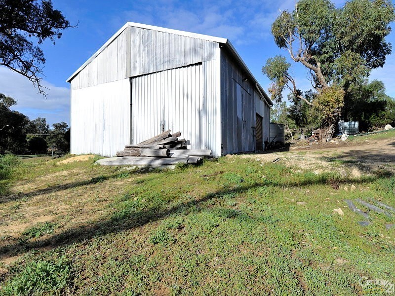 108 Peppermint Drive, Lake Clifton WA 6215