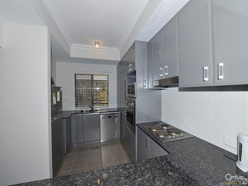 38/37 Dolphin Drive, Mandurah WA 6210