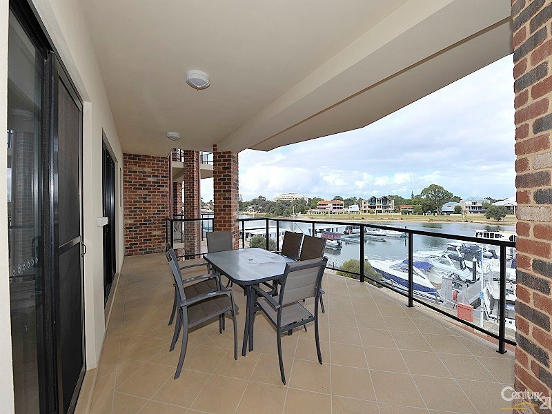 38/37 Dolphin Drive, Mandurah WA 6210