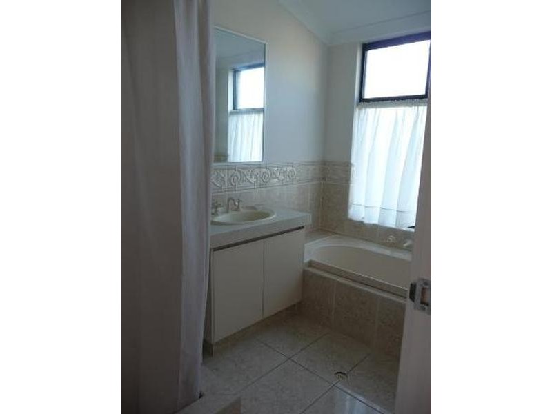 14 Sunderland Close, Greenfields WA 6210