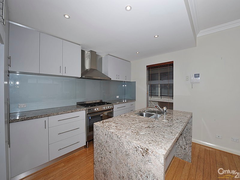 3/20 Vivaldi Drive, Mandurah WA 6210