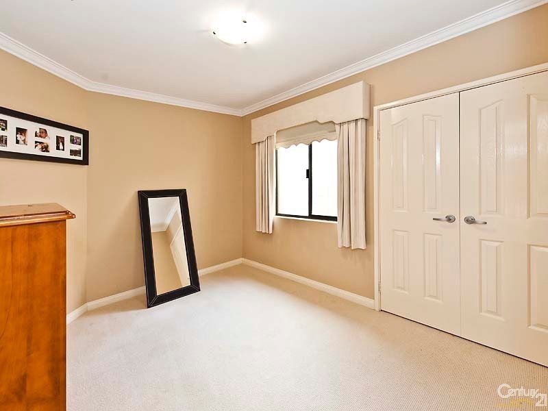 103 Westview Parade, Wannanup WA 6210