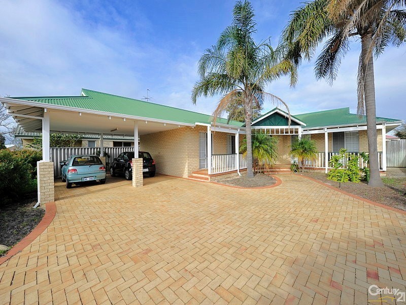 6 Templetonia Promenade, Halls Head WA 6210
