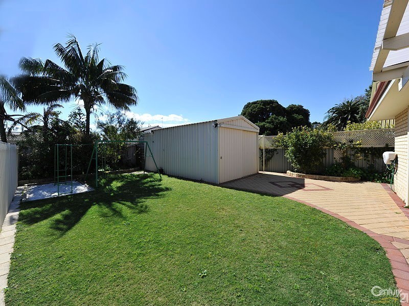12 Acheron Road, San Remo WA 6210
