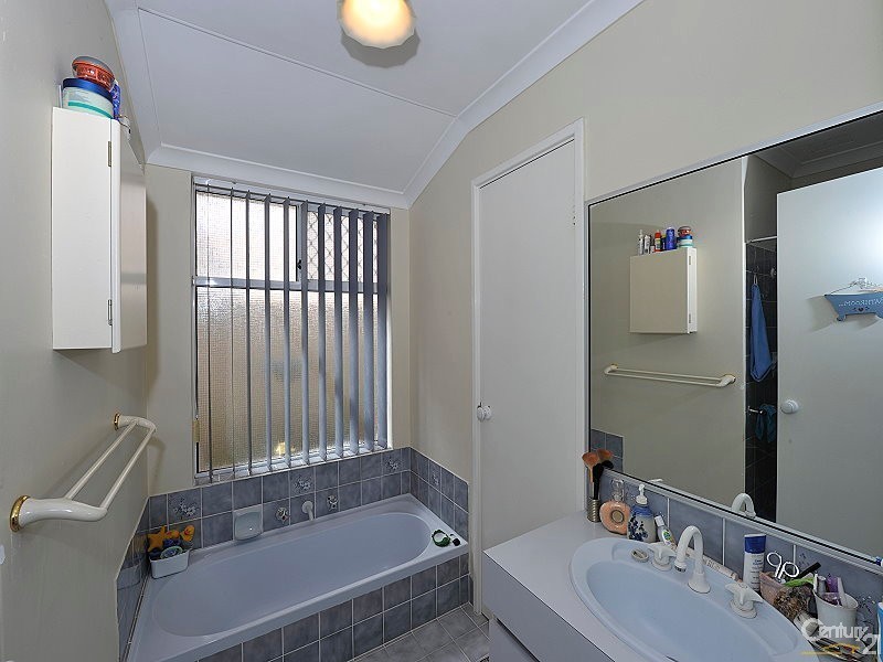 4 Bunda Place, Waikiki WA 6169