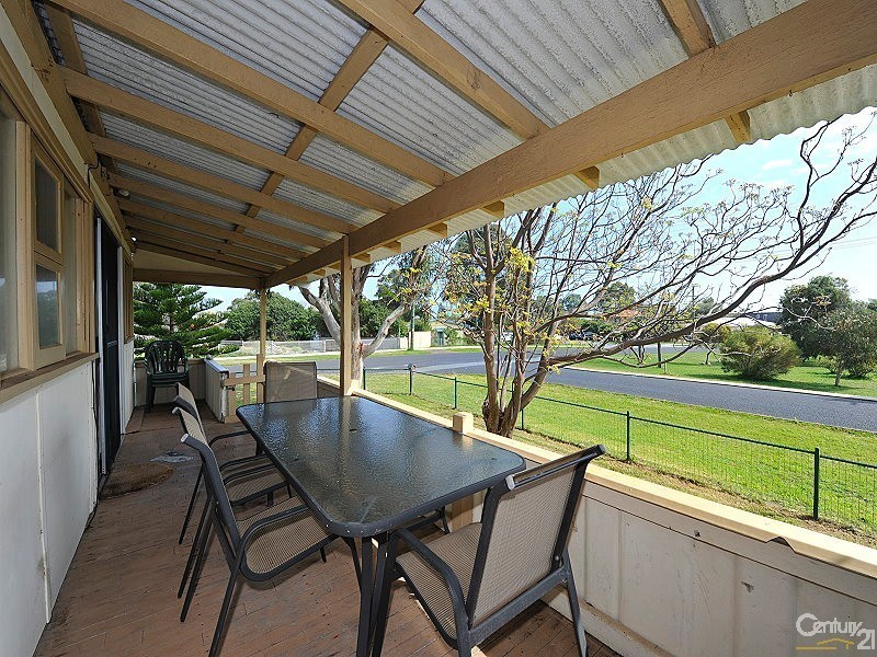 1a Charon Road, Falcon WA 6210