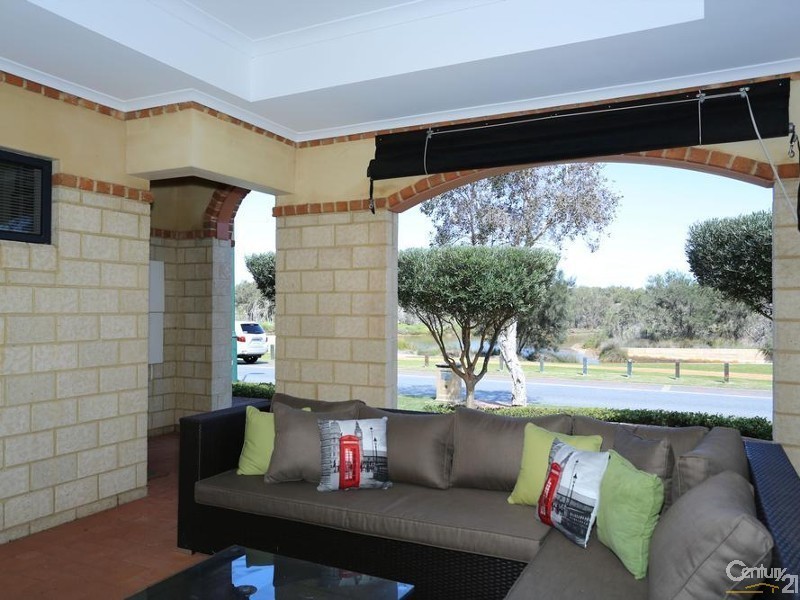 49 Darwin Terrace, Dudley Park WA 6210