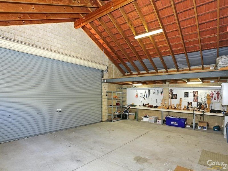 49 Darwin Terrace, Dudley Park WA 6210