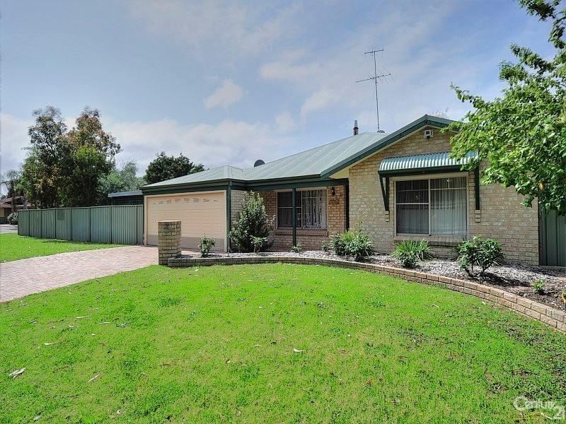 23 Inverness Drive, Meadow Springs WA 6210