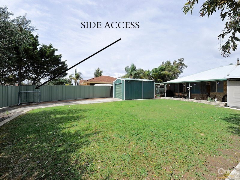 23 Inverness Drive, Meadow Springs WA 6210