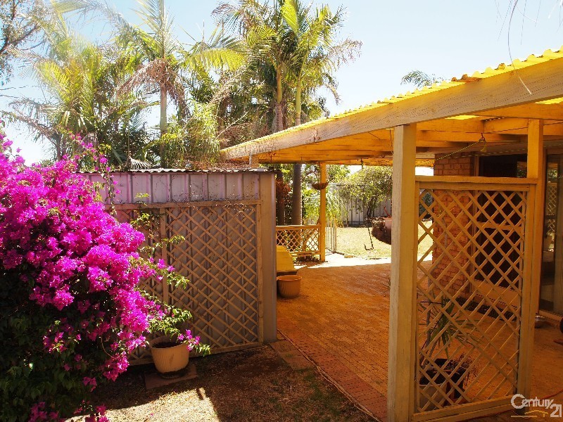 17 Oleander Place, Halls Head WA 6210