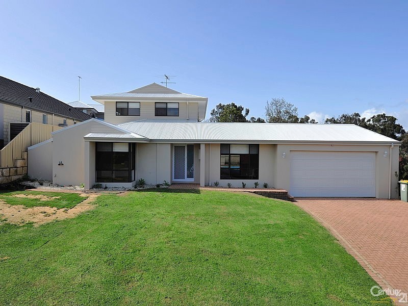 3 Banyon Close, Halls Head WA 6210